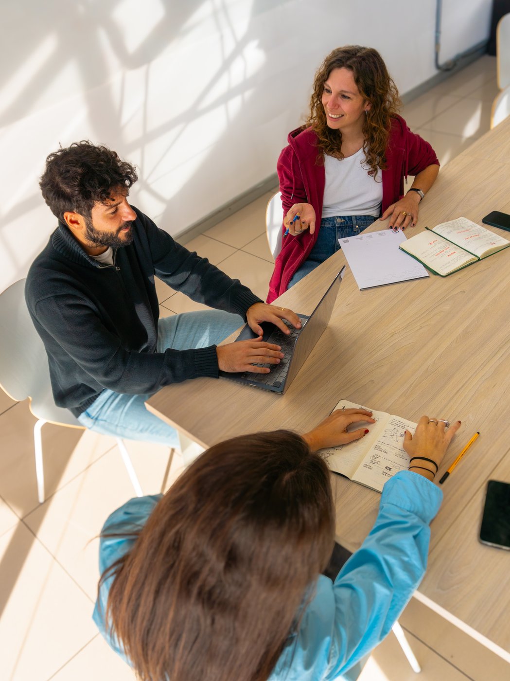 “Amo i difetti. Sono l’unica forma di sincerità.” Toulouse Lautrec