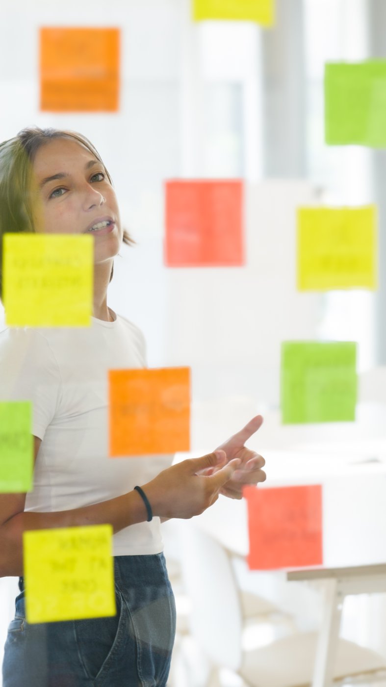 Icona per User research, SXO audit, customer intelligence analysis, co-design workshops, tech audit